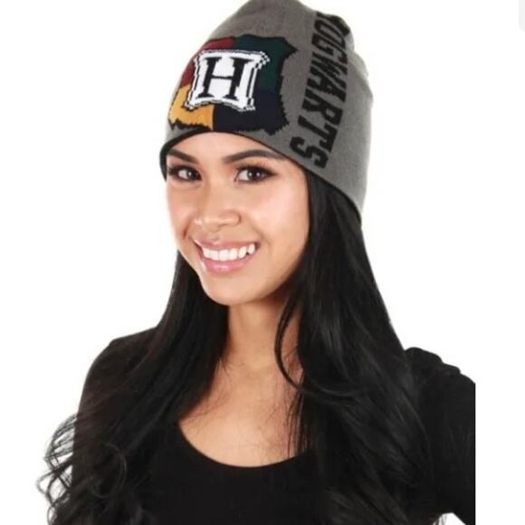 Officially Licensed Harry Potter Hogwarts Reversible Knit Black Gray Beanie-OS - Picture 2 of 11